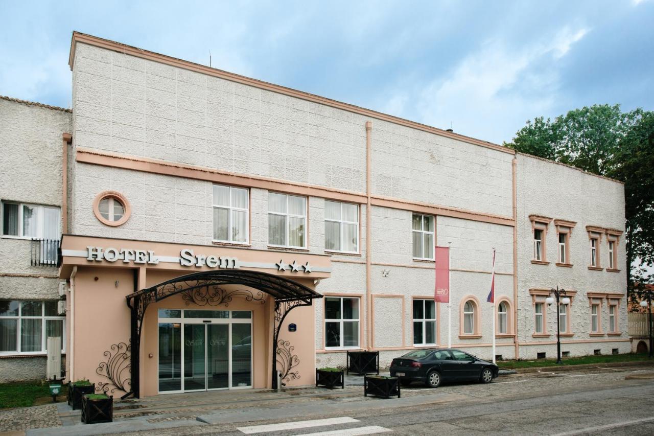 Hotel Srem *